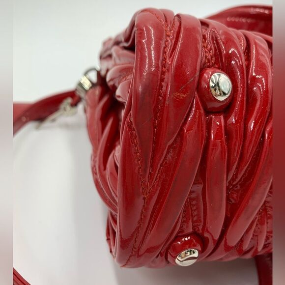 Auth Miu Miu Red Matelasse Enamel Leather 2way Madras Top Handle Handbag - Picture 7 of 16